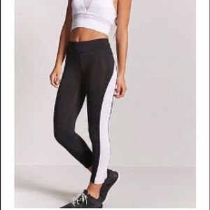 Forever21 Athletic Leggings with White Stripe NWT